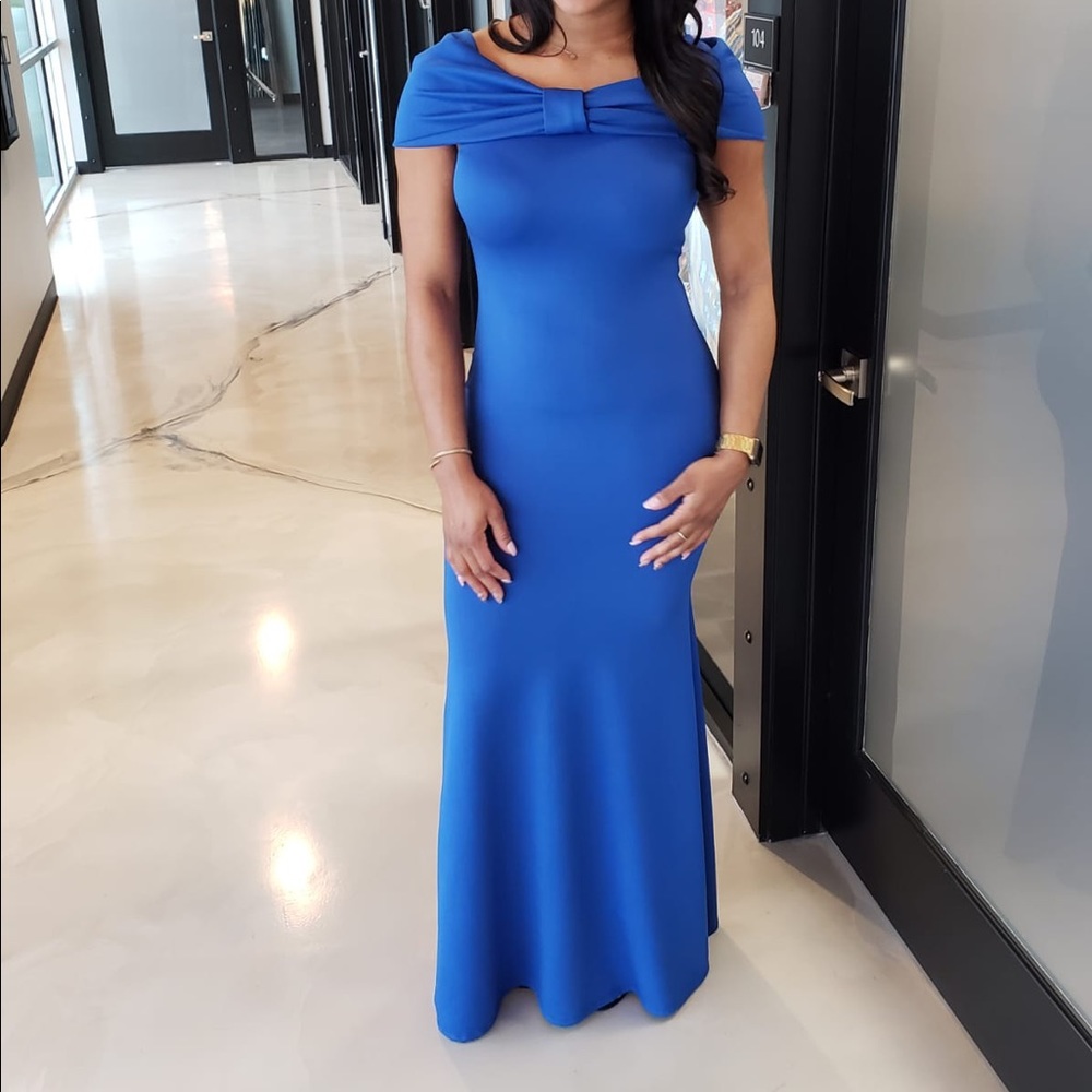 Long blue dress